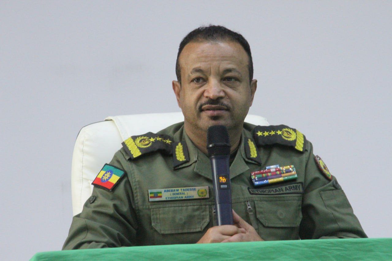 Read more about the article ሀገራችን የሚመጥን በትጥቅም በሰዉ ሃይልም የተደራጀ ዘመናዊ ሠራዊት ተገንብቷል። ጀኔራል አበበዉ ታደሰ