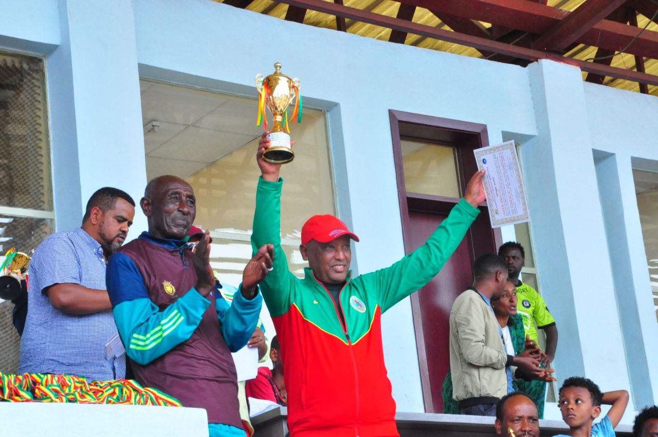 Read more about the article የመቻል ጤና እግር ኳስ ቡድን የአንደኛ ዲቪዚዮን የዋንጫ አሸናፊ ሆነ።