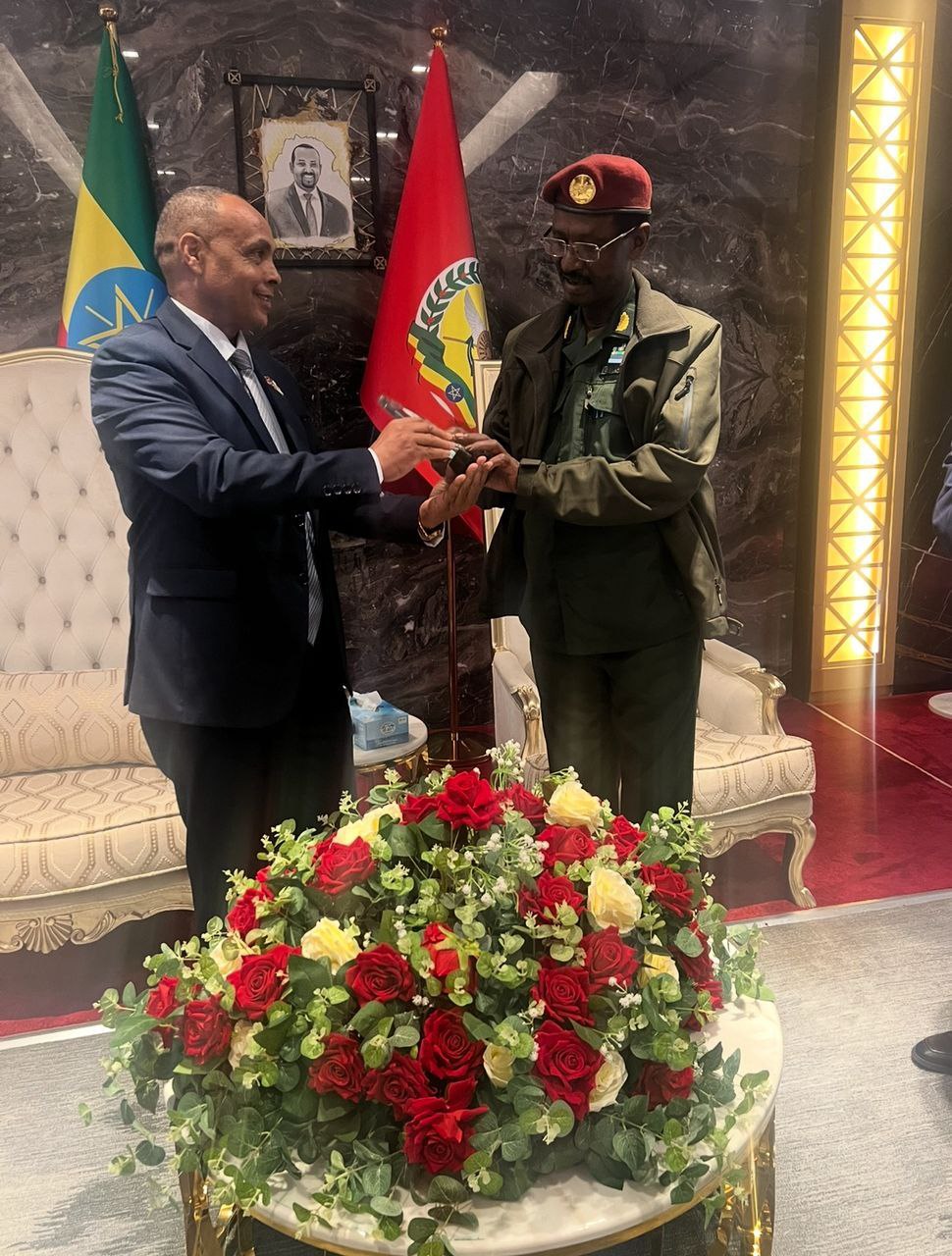 Read more about the article ፊልድ ማርሻል ብርሃኑ ጁላ ከሲቲሳምቪኤም (CTSAMVM) ተወካዮች ጋር ተወያዩ።