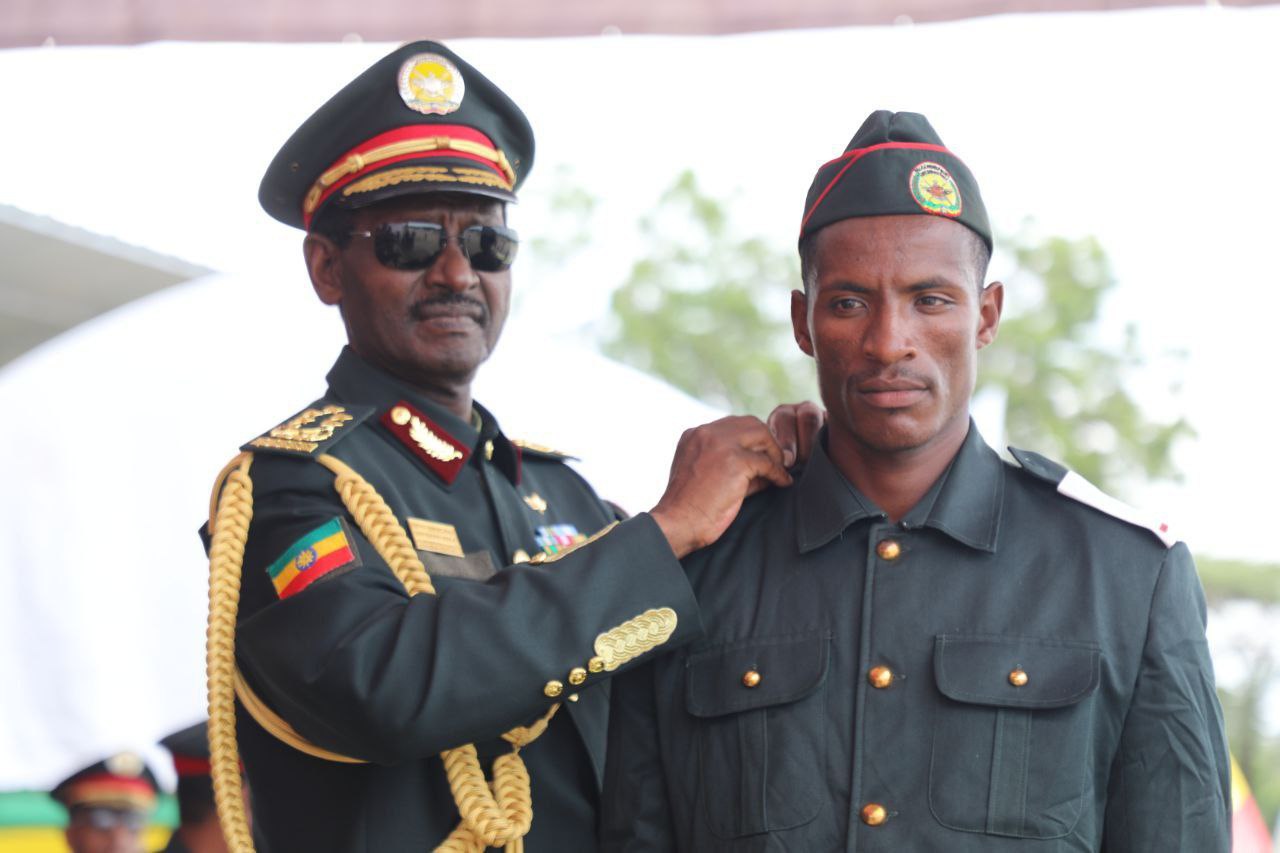 Read more about the article የሁርሶ አጭር ኮርስ እጩ መኮንን ትምህርት ቤት የ26ኛ ንስር ኮርስ ሰልጣኞችን አሥመረቀ።