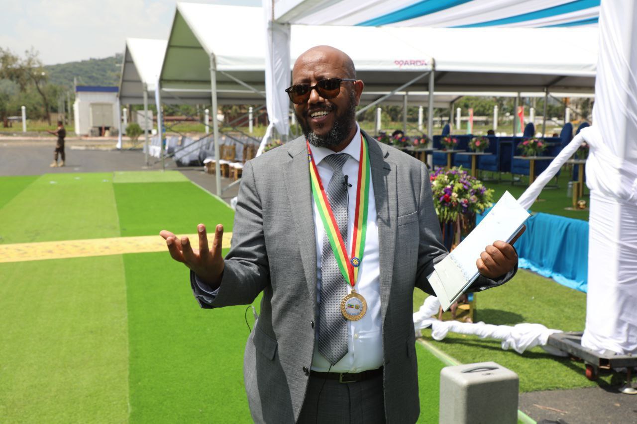 Read more about the article መከላከያ ሠራዊት ሀገሩን በመስዋዕትነት ያፀና የሀገር ዘብ ነው።