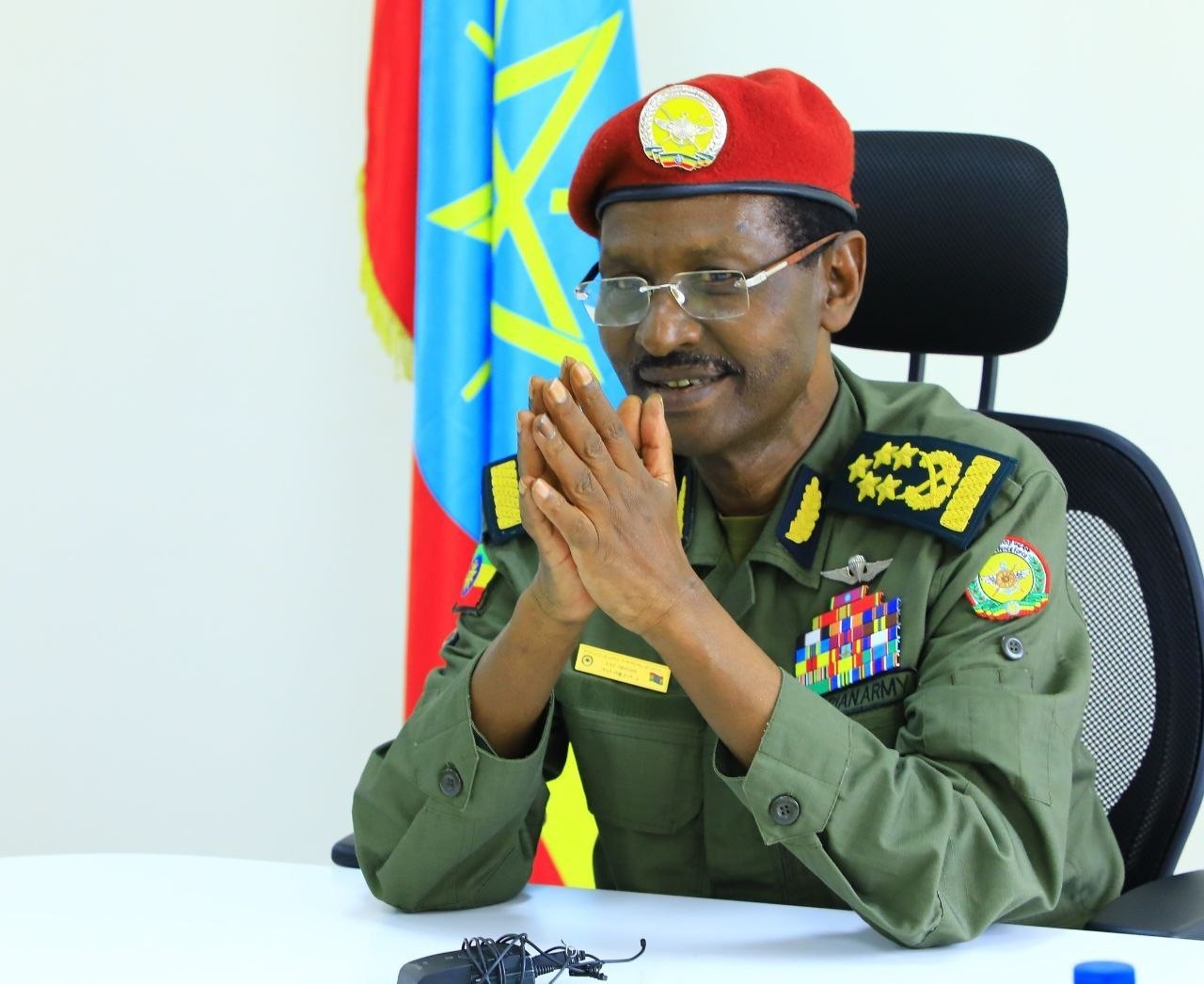 Read more about the article የመከላከያ ሠራዊት ፋውንዴሽን ያስመዘገበውን አስደናቂ ለውጥ ይበልጥ ማጠናከር ይገባል፦    ፊልድ ማርሻል ብርሃኑ ጁላ